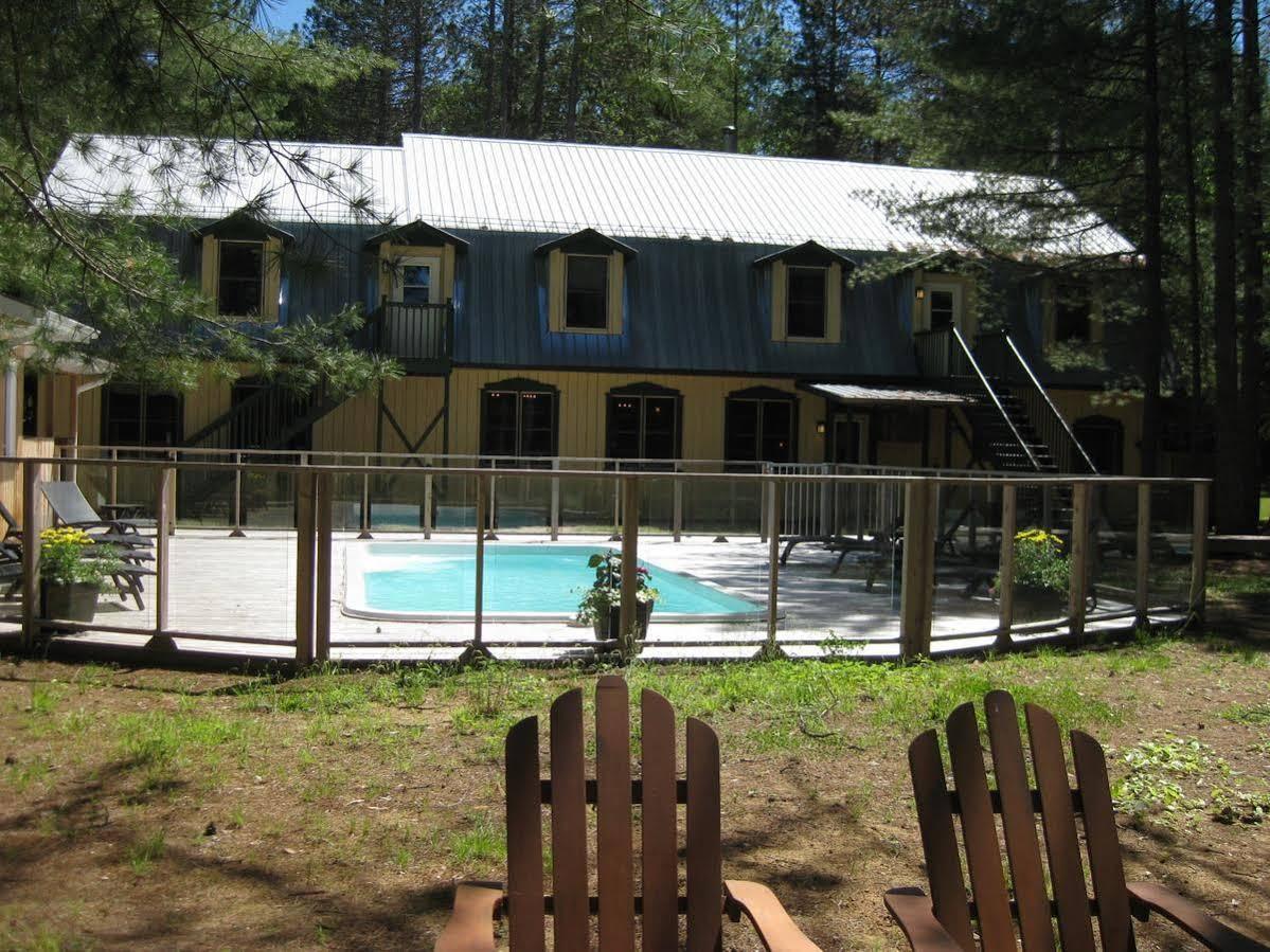 Auberge Le Cosy La Conception Exterior photo